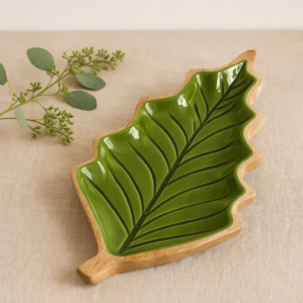 Bol de servire din lemn de mango cu frunză verde emailată 33×17cm