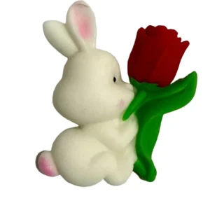 Decoratiune Comestibila Din Zahar, Iepuras Cu Lalea Rosie - Dimensiune 6.5 Cm, Ideal Pentru Decorarea Prajiturilor
