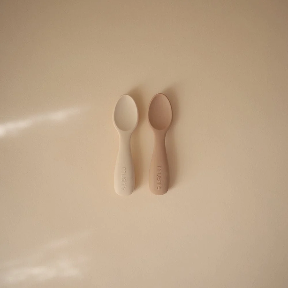 Mushie Starter Baby Teaspoons 2-pack Natural/Shifting Sand