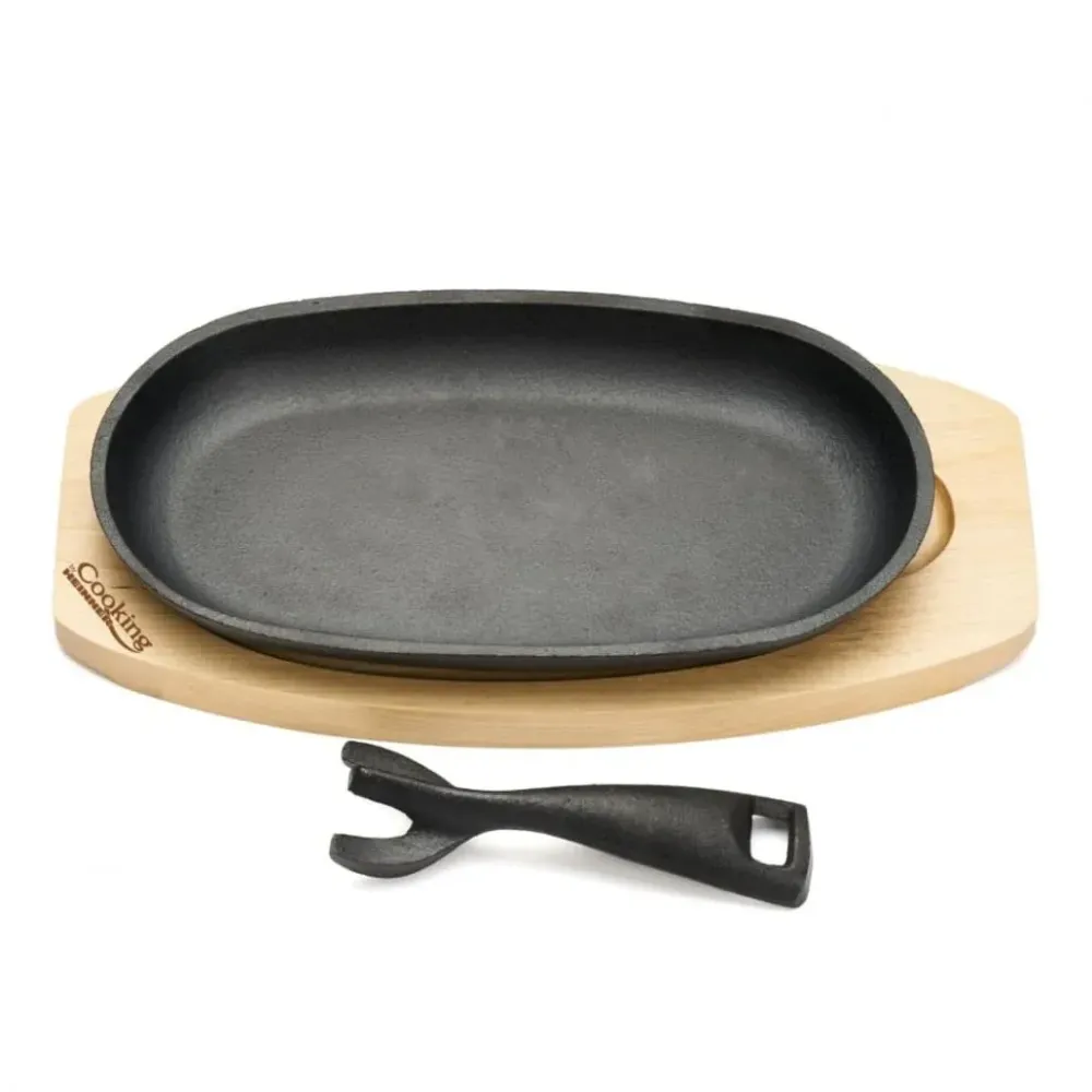 Platou oval din fontă 24x14 cm pentru servire, cu mâner detașabil și suport din lemn HEINNER / DCN65356
