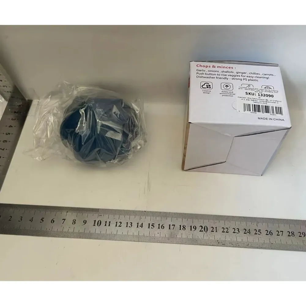 Presa Manuala pentru Usturoi, Vivimall, Model Usturoi, 7 x 7.5 cm, din Plastic, Albastru Inchis