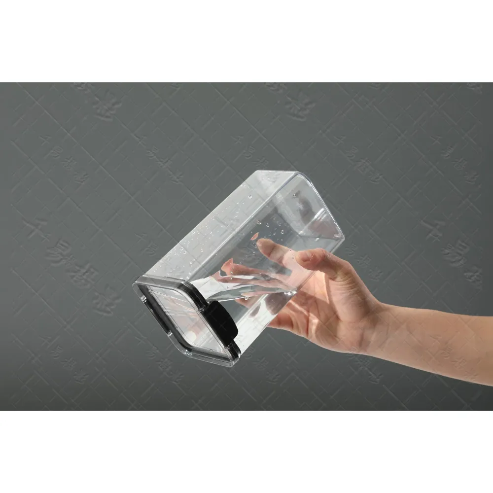 Recipient din Plastic, Vivimall, pentru Alimente/Obiecte, Inchidere Ermetica, 10.2 x 9.8 cm, 700 ml, Transparent