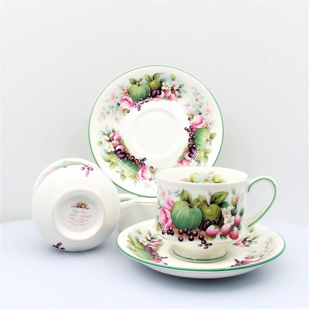 Royal Albert set de 6 cesti de ceai Village Green din portelan Bone China /0148