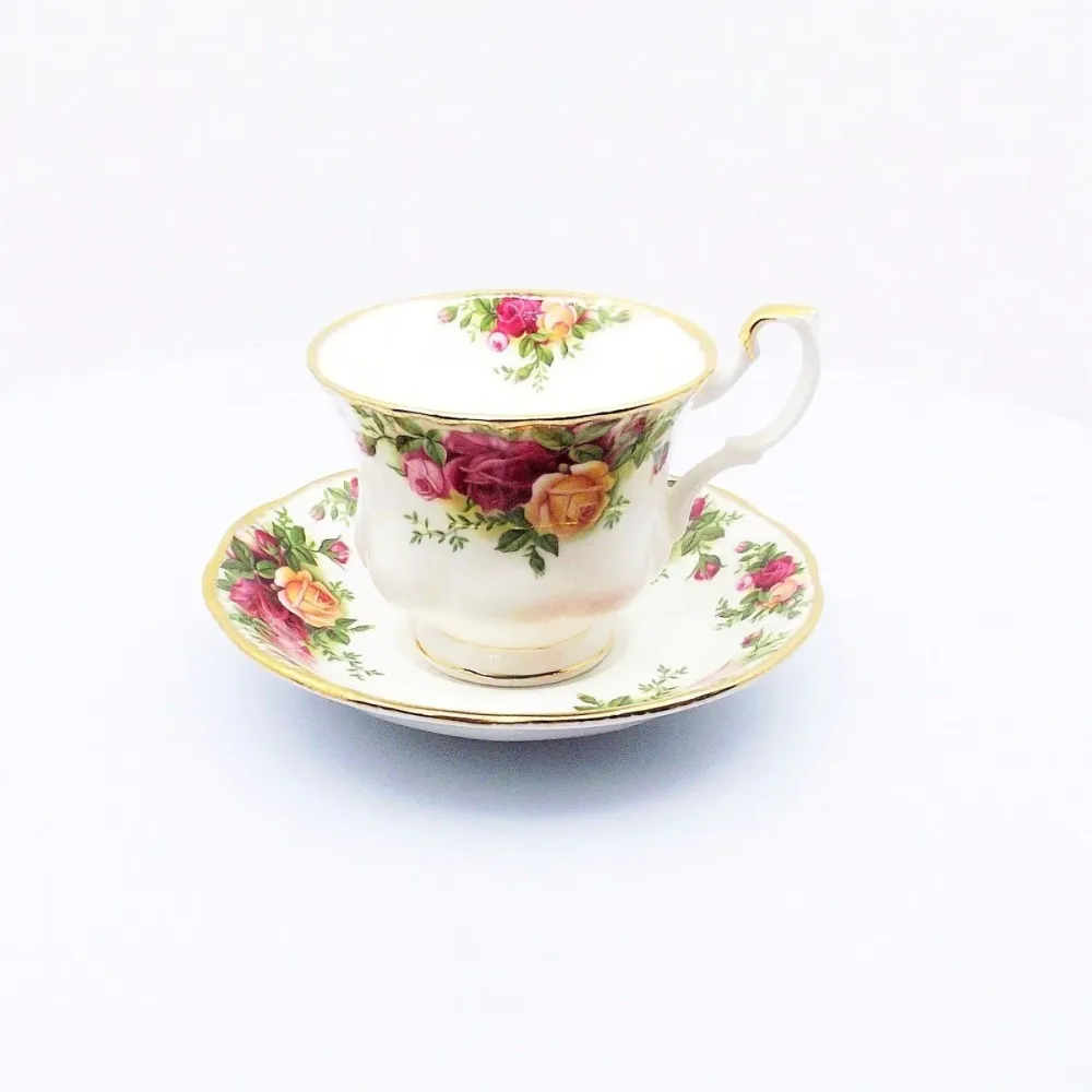 Serviciu Royal Albert 6 cești de ceai Old Country Roses porțelan din porțelan cu finisaj auriu /0897