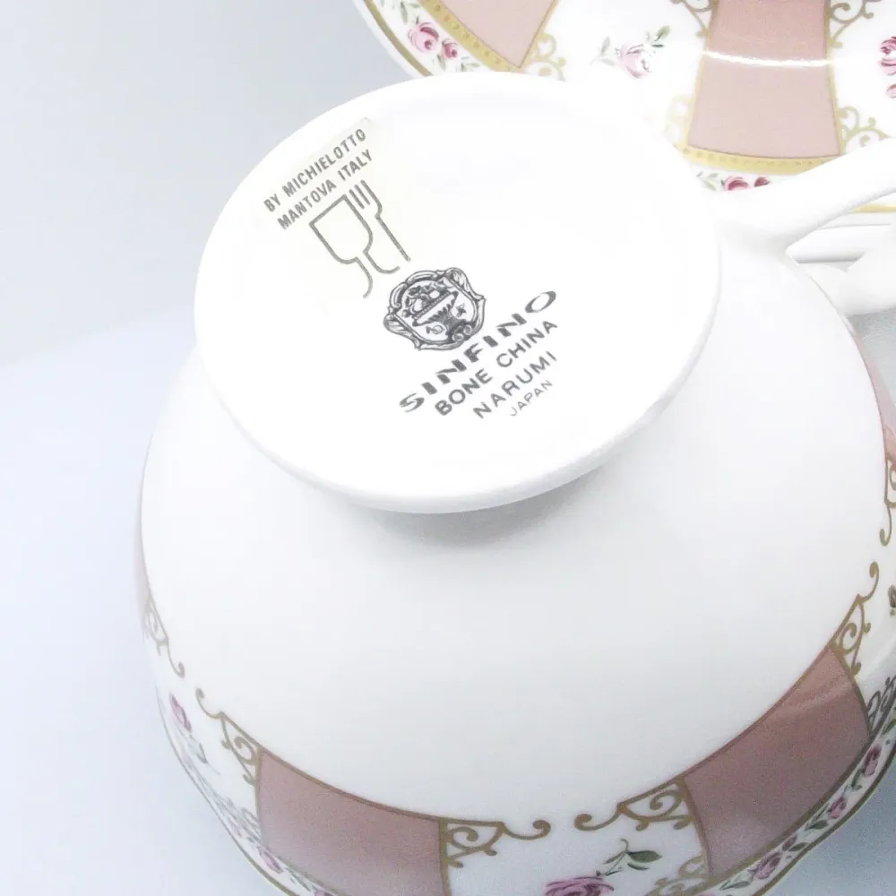 Set Narumi 2 cesti de ceai Sinfino din portelan Bone China cu finisaje aurii /0025