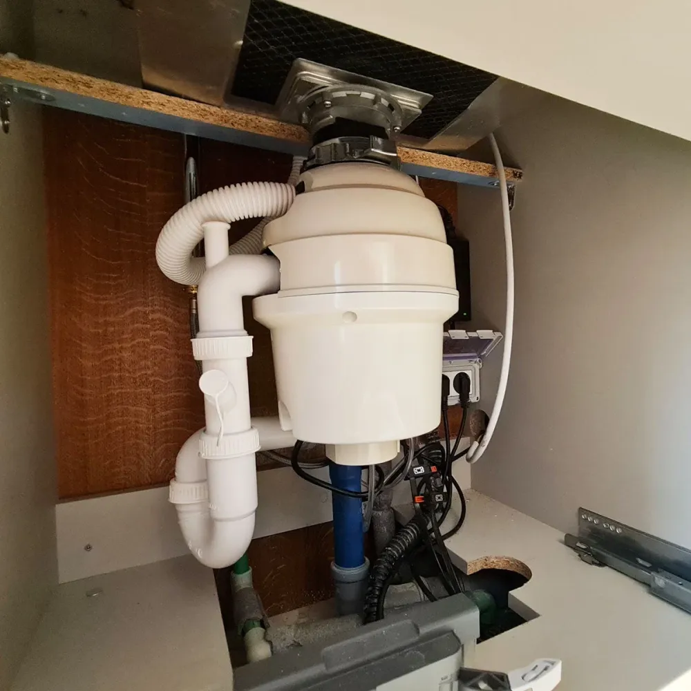 Tocator menajer / resturi alimentare CookingAid Rodi R300/ Food Chopper Waste Disposer Sink Erator cu actionare pneumatica