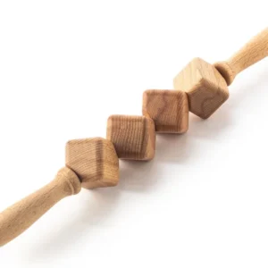 Masajer din lemn natural de fag | formă cubică