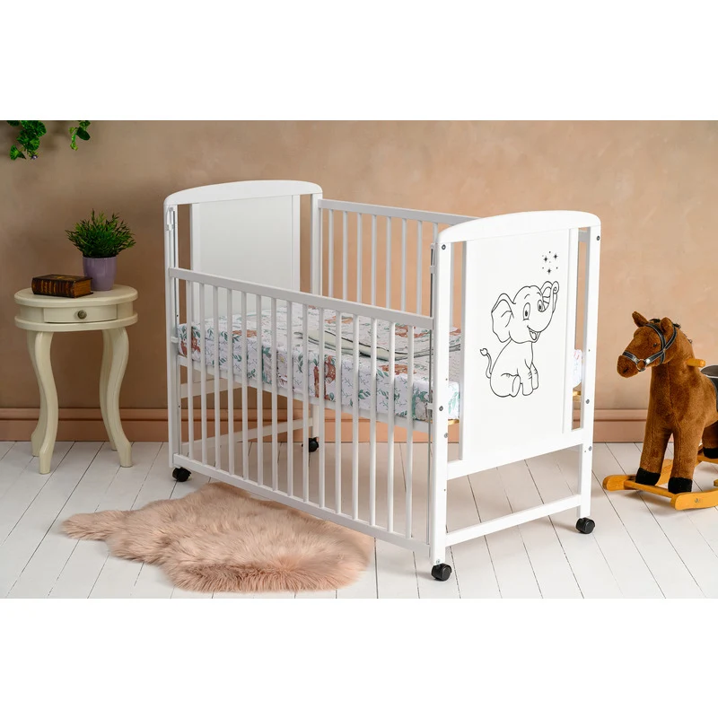 Patut din lemn bebe, 120x60 cm, Cu laterala culisanta, Din lemn de pin si mdf, Stabil si rezistent, Inaltime saltea reglab...
