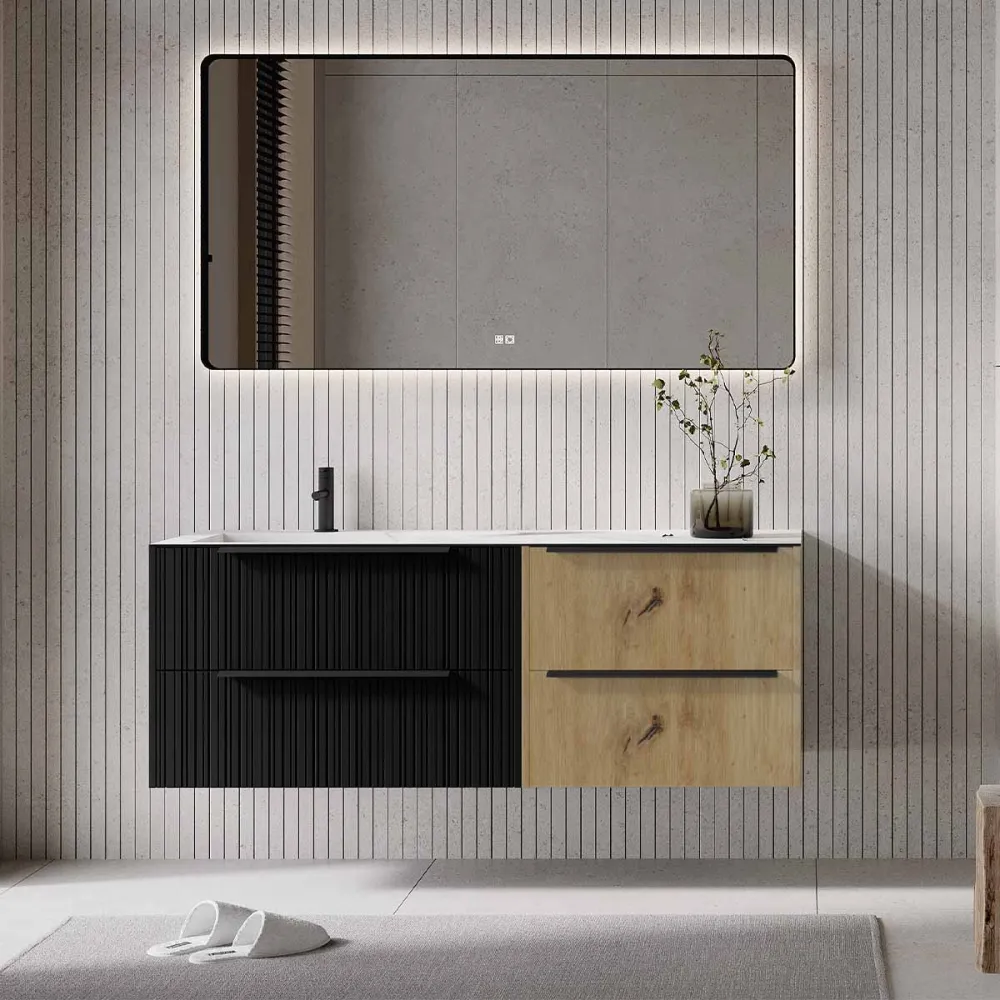 Set mobilier baie suspendat negru mat cu imitatie lemn deschis, lavoar imitație marmura alba și oglindă, cu riflaje Plisse...