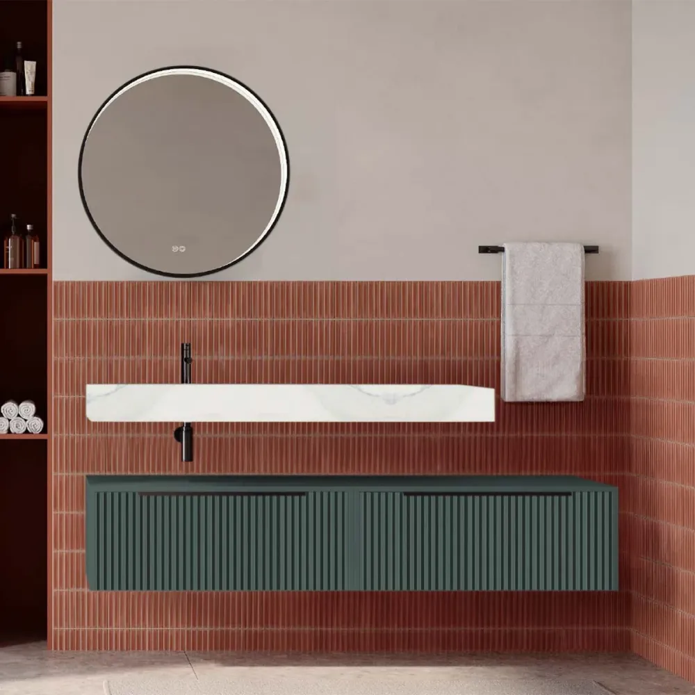 Set mobilier baie suspendat verde italia mat cu lavoar imitație marmura alba și oglindă, cu riflaje cannetatto, 160 cm, Sa...
