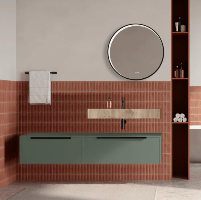 Set mobilier baie suspendat verde salvie, lavoar imitatie lemn si oglinda rotunda, manere negre, 140 cm, SaviniDue Iconica