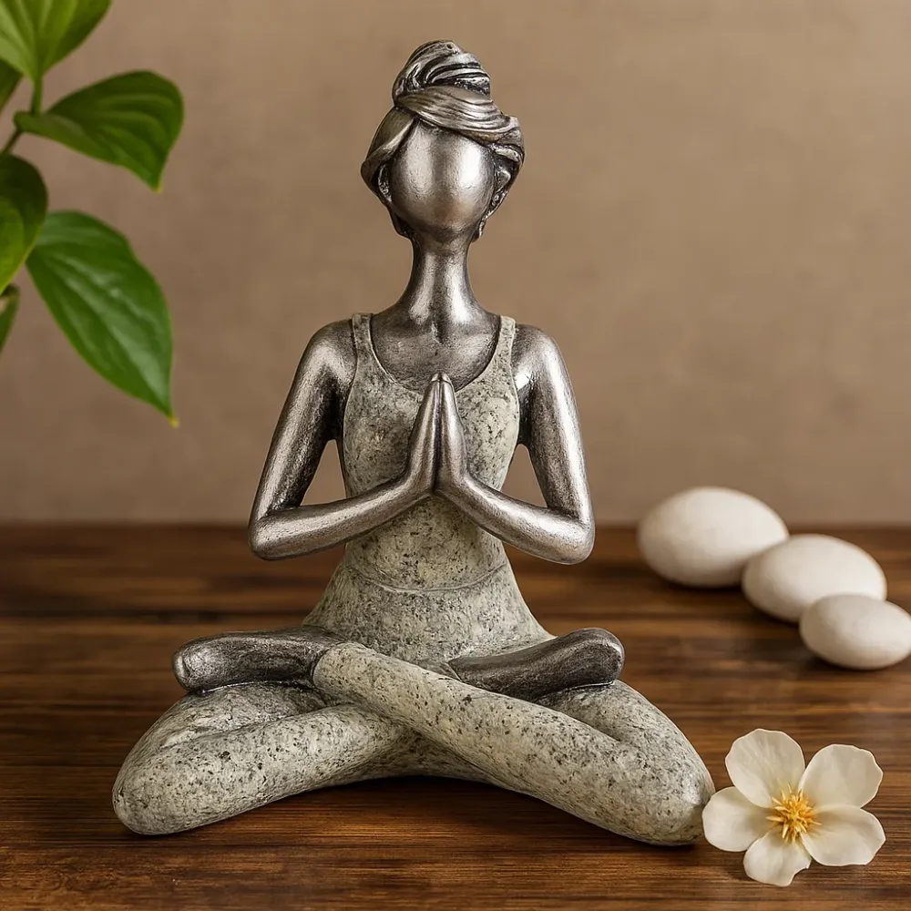 Figurină Yoga Lady – Argintiu și Alb 24 cm