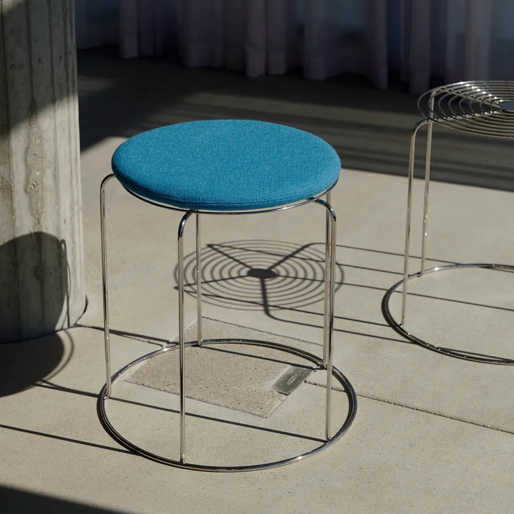 Wire stool, taburet